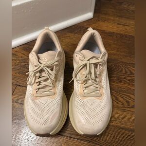 HOKA Men’s Bondi 8 in Shifting Sand/Vanilla Size 11.5 (US Men’s)
